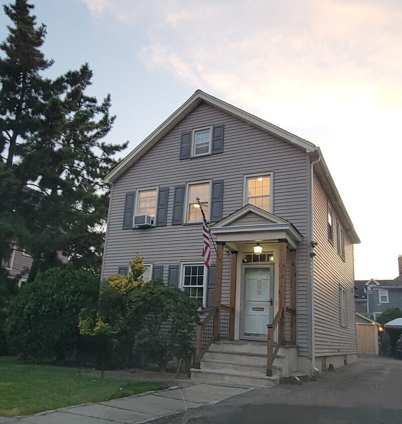 Foto principal - 234 Spruce St