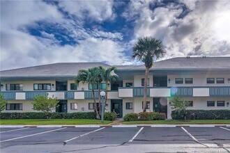 Building Photo - 175 SE St Lucie Blvd