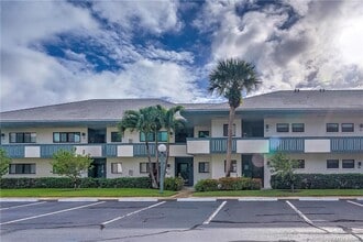 Building Photo - 175 SE St Lucie Blvd