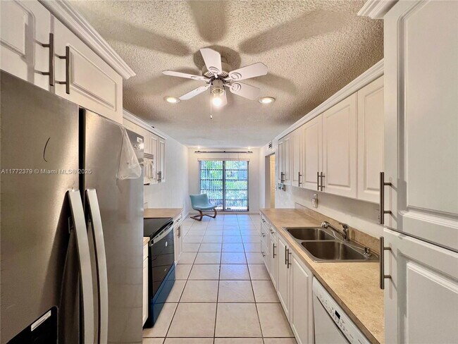 Foto del edificio - 3302 Farragut St