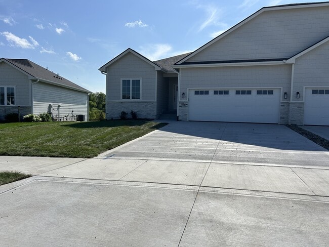 Foto del edificio - 782 NE 71st St