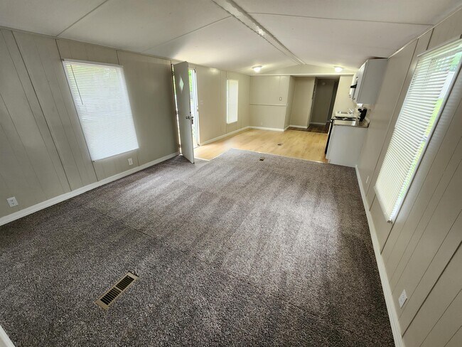 Foto del edificio - 6108 Little Madison Way