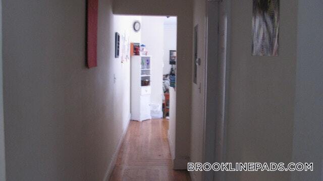 Foto del edificio - 73 Thatcher St
