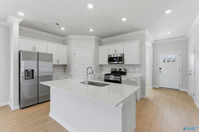 Foto del edificio - 305 Pond Spg Dr