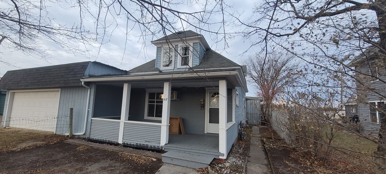 Primary Photo - 2 Bedroom Home in South Bemidji