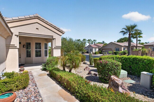 Foto del edificio - 43696 Old Troon Ct
