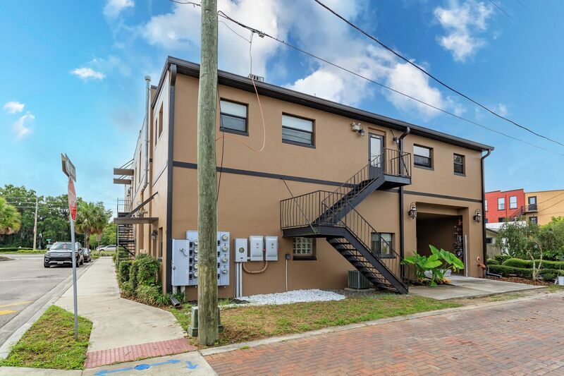 Foto principal - 83 N Central Ave