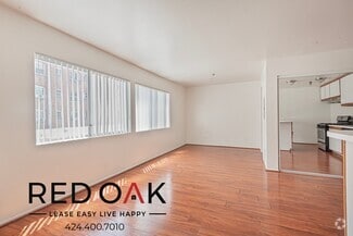 Building Photo - 500 S St Andrews Pl
