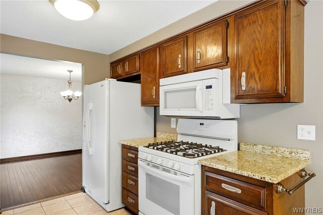 Building Photo - 306 Sagewood Terrace