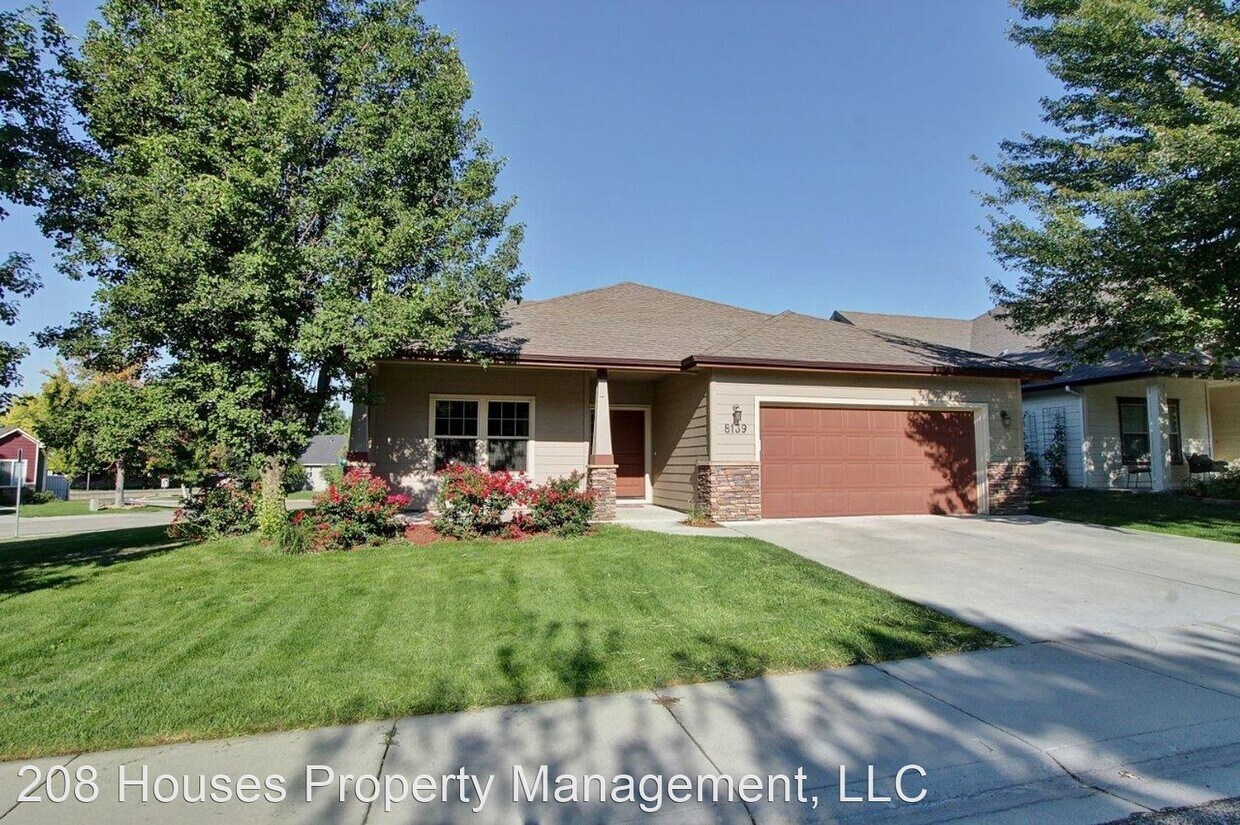 Primary Photo - 3 br, 2 bath House - 8139 N. Sunbelt Ave