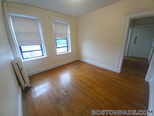 Foto del edificio - 1144 Commonwealth Ave