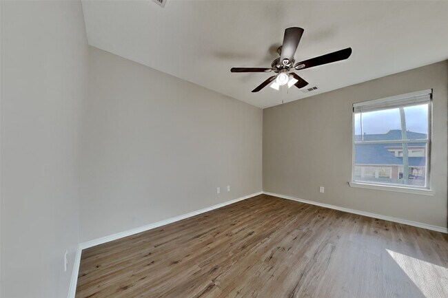 Foto del edificio - 3618 Avalon Spring Ln