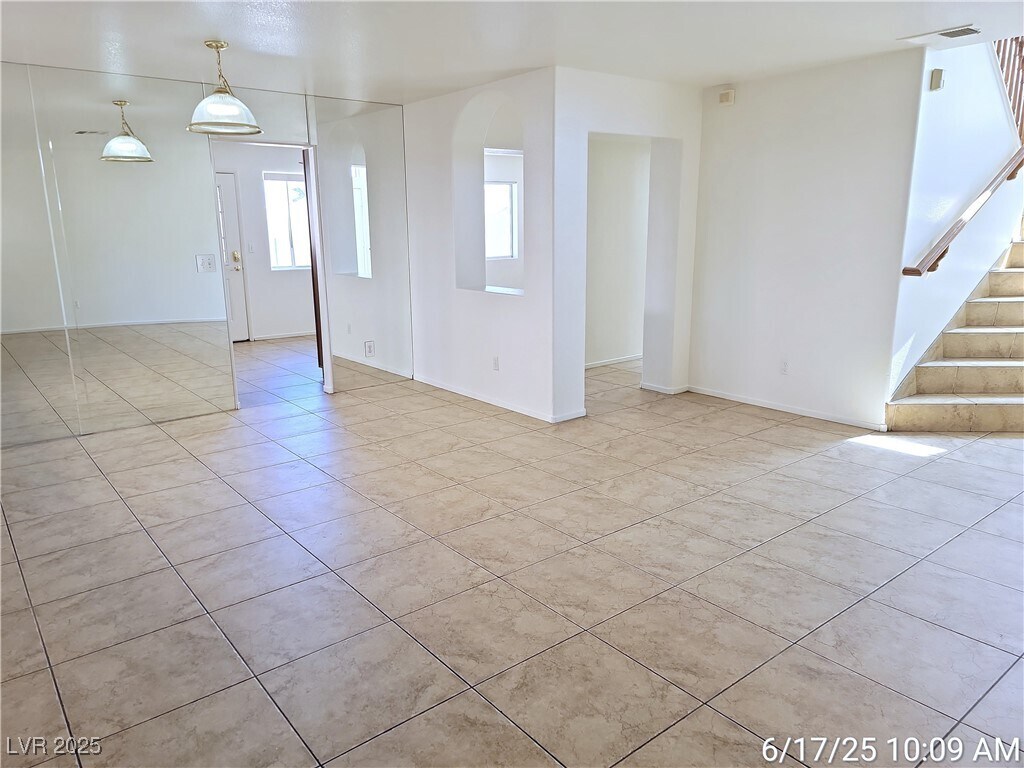 Foto principal - 9162 Green Frost Dr