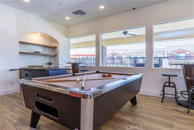 Foto del edificio - 16854 Muscatel St