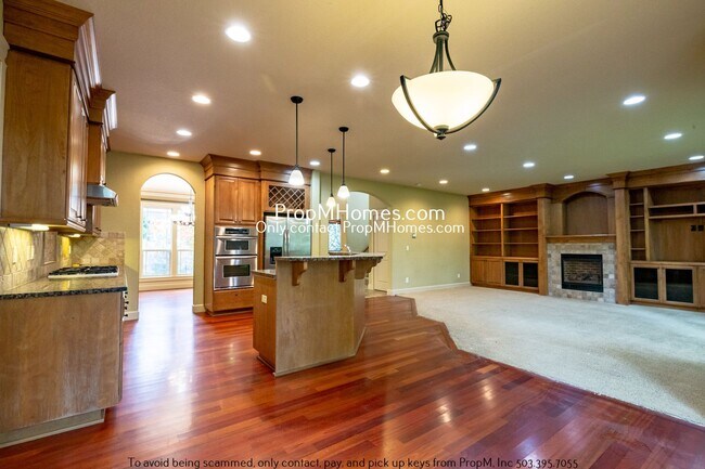 Foto del edificio - Stunning, Spacious Pleasant Valley Home!