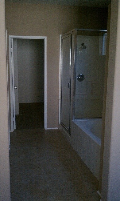 Foto del edificio - Nice 4 Bed 2.5 Bath home in Riverside! New Appliances! Call Today!