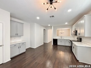 Building Photo - 726 Silverado Way