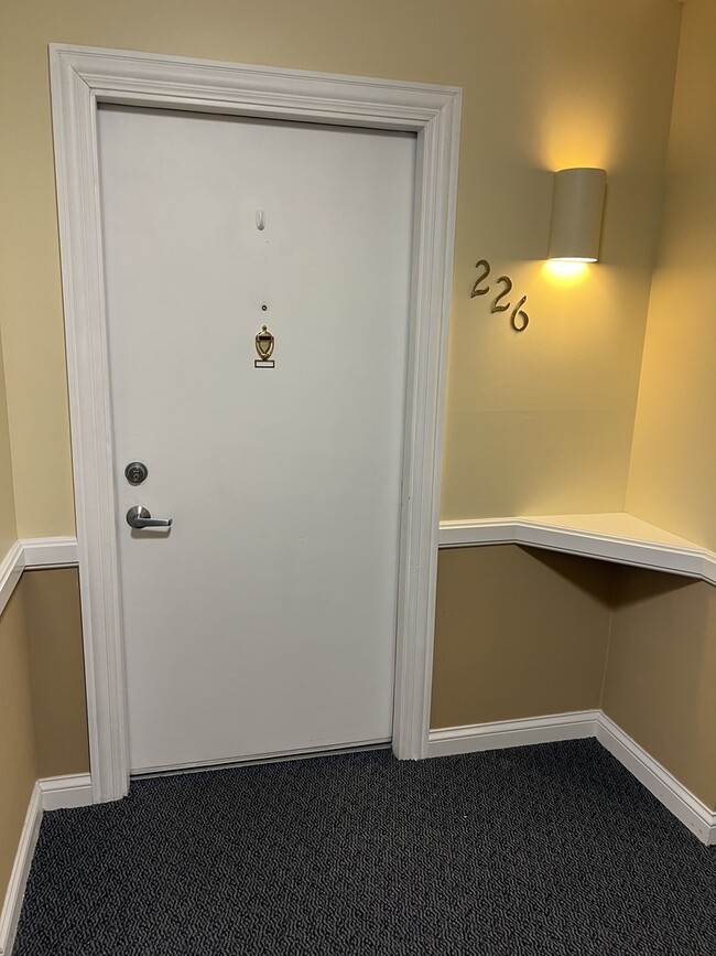 Building Photo - 801 N McLean Blvd