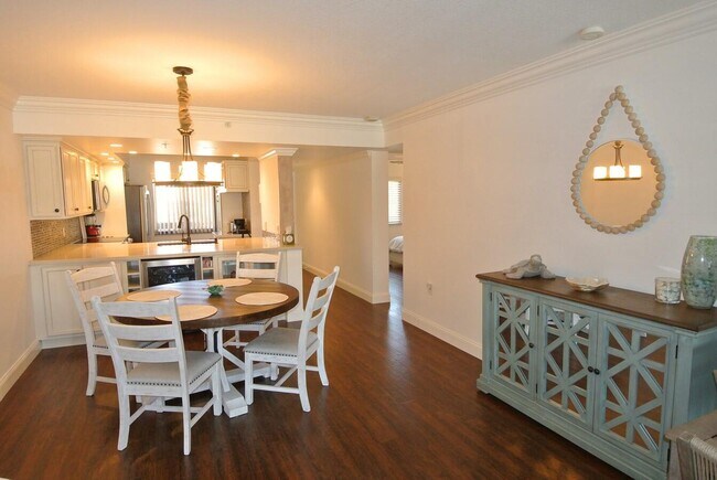 Building Photo - 1501 Marina Isle Way
