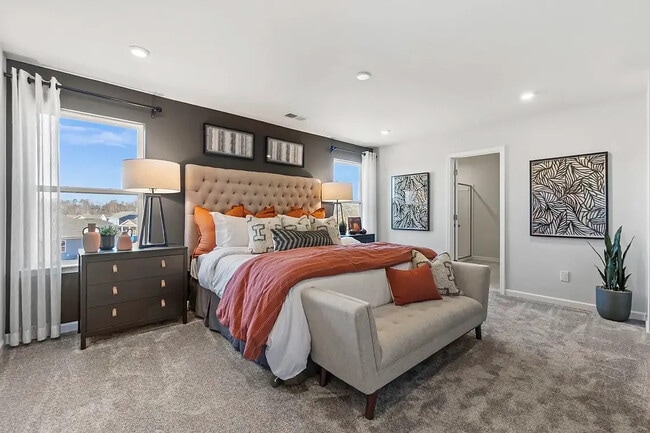 Building Photo - Room in House on Switchgrass Ct
