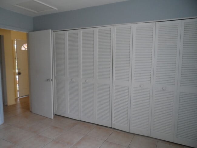 Building Photo - 1 BEDROOM HOME - NO PETS - AVAILABLE NOW