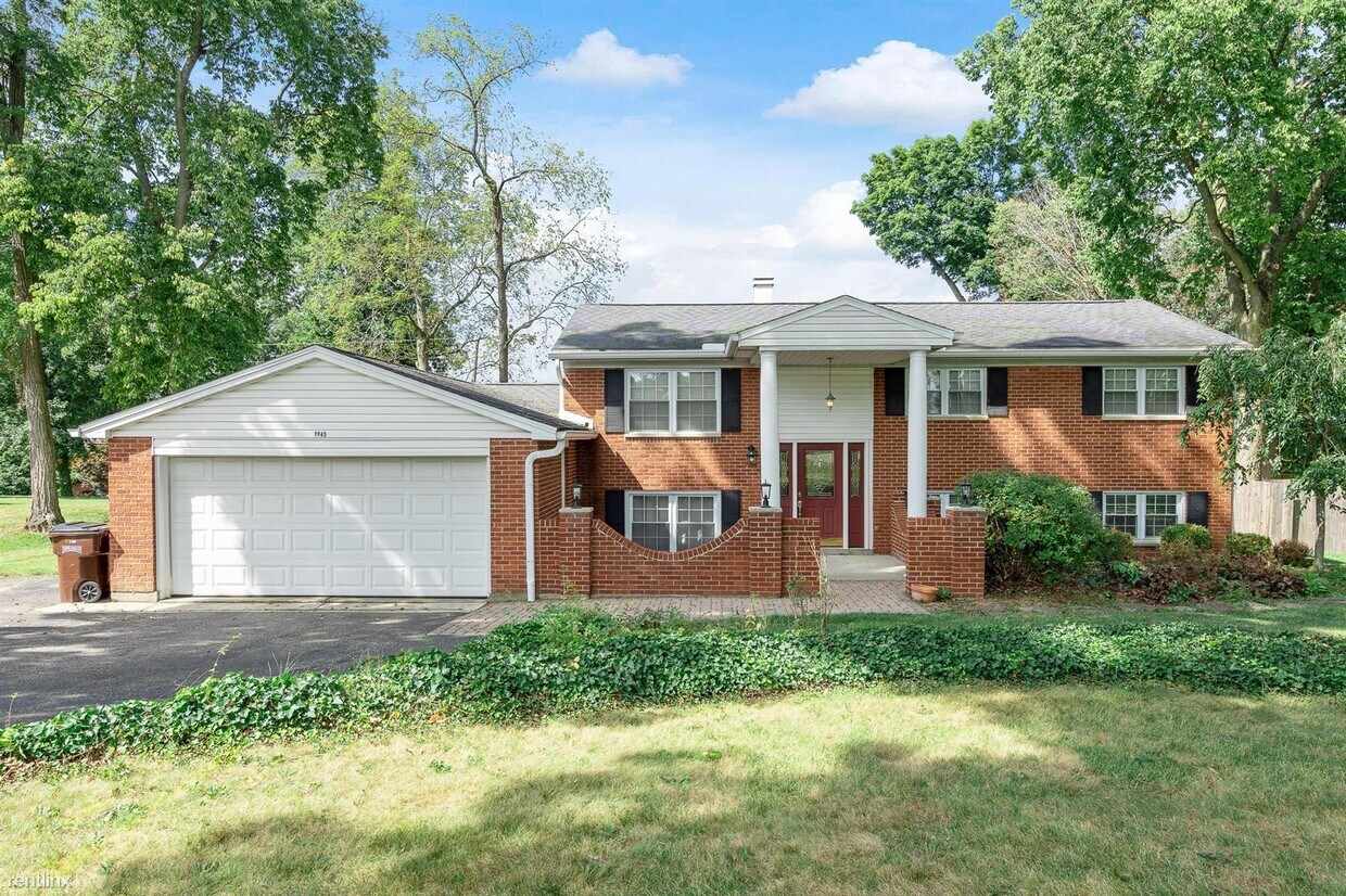 Foto principal - 4 br, 2 bath House - 2045 La Grange Road