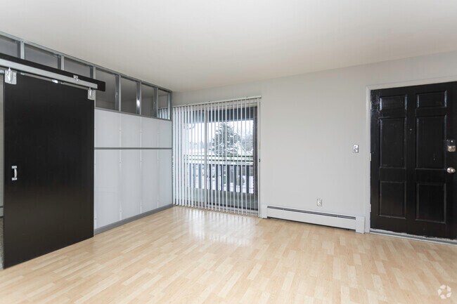 2HAB, 1BA - 900 ft² - Crooks South Aparments