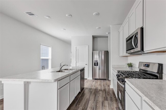 Foto del edificio - 16899 Pandora Wy