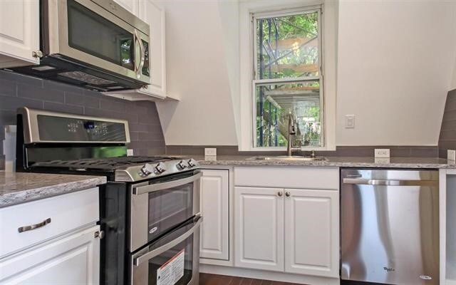 Foto principal - 1466 River Rd