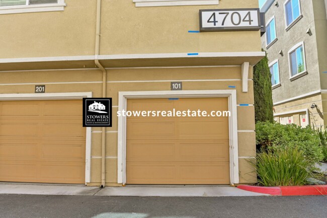 Foto del edificio - 4704 Norris Canyon Rd