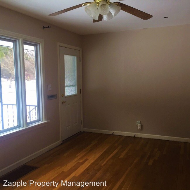 Foto del edificio - 607 W Riverside Ave