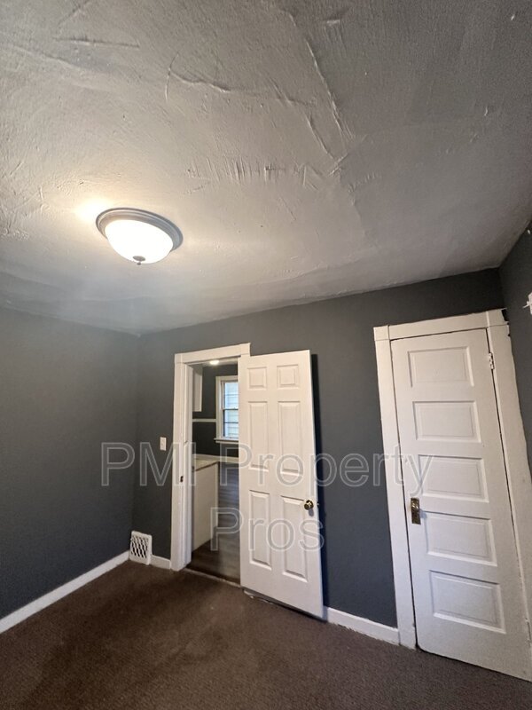 Building Photo - 3031 N 22nd St