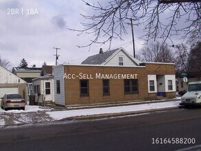 Building Photo - 501 11th St NW