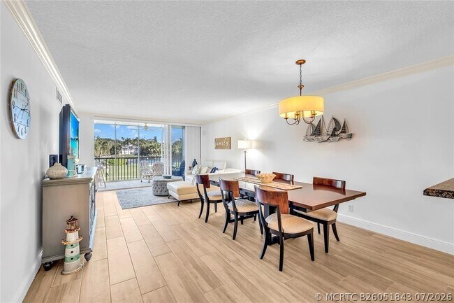 Foto del edificio - 3150 NE 48th Ct