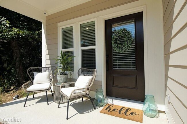 Foto del edificio - 3 br, 2.5 bath House - 208 Rearden Way