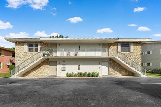 Building Photo - 4341 Riverside Dr