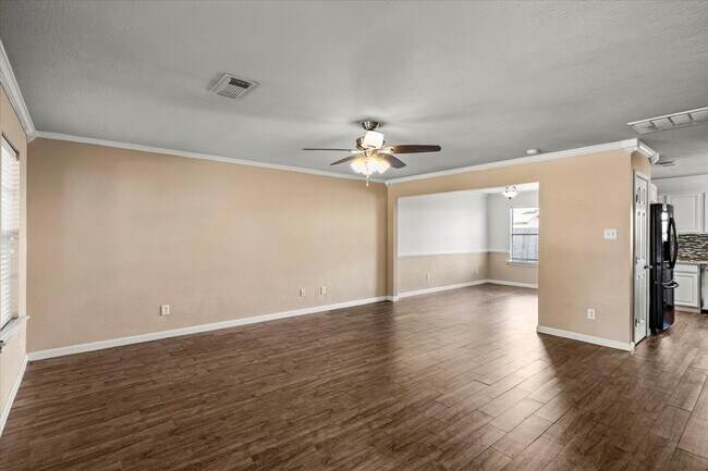 Foto del edificio - 158 Bristol Bend Ln