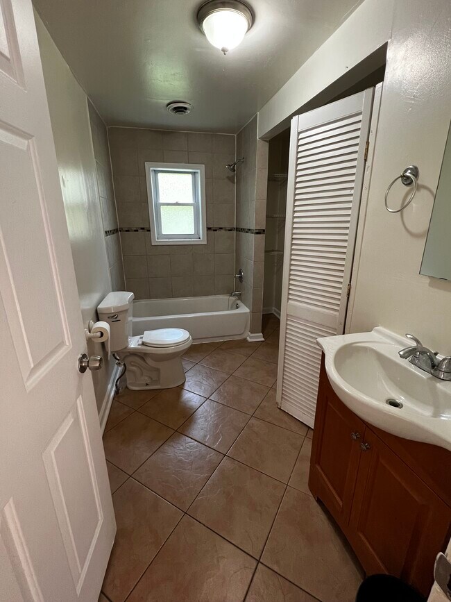 Building Photo - 7740 John Vuong Way