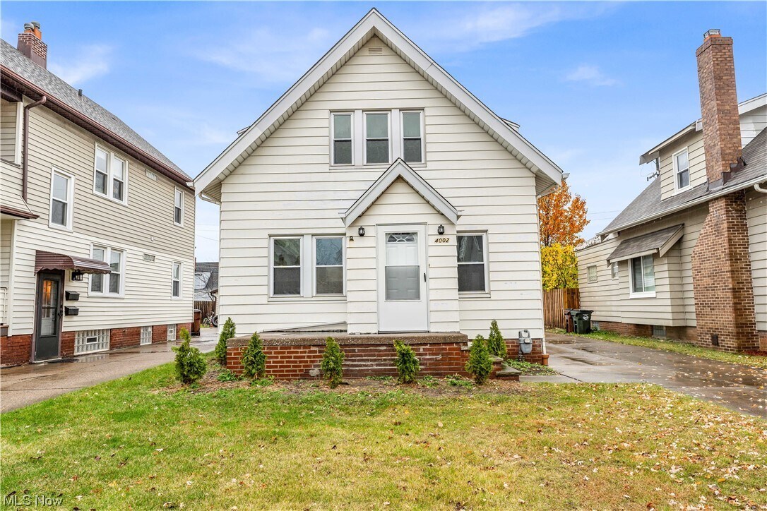 Foto principal - 4002 Maplecrest Ave