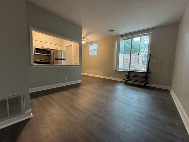 Photo - The Charlotte Apartment