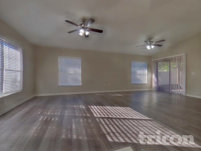 Building Photo - 4680 Treasure Cay Rd