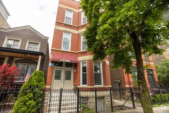 Building Photo - 1746 W Ohio St