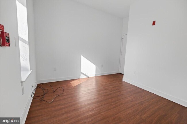 Building Photo - 6028 Market St