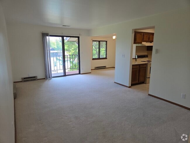 Building Photo - W177N9731 Riversbend Cir E