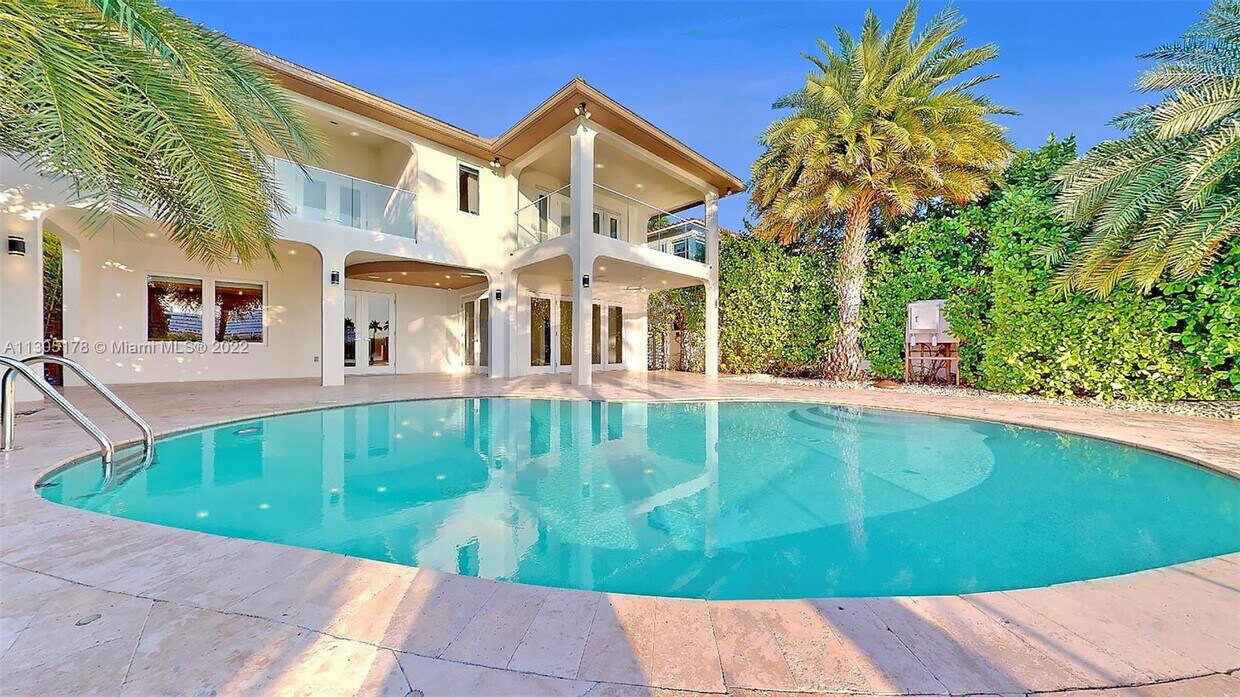 Foto principal - 260 S Coconut Ln