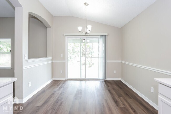 Foto del edificio - 10166 Rising Mist Ln