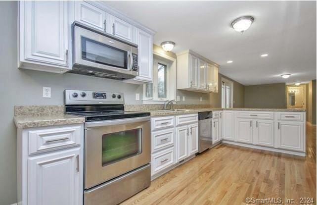 Foto del edificio - 484 Manchester Rd