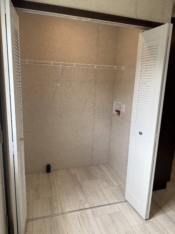 Building Photo - 25 Austin Dr