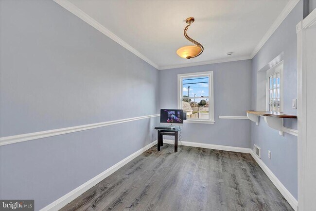 Foto del edificio - 7954 Kavanagh Rd