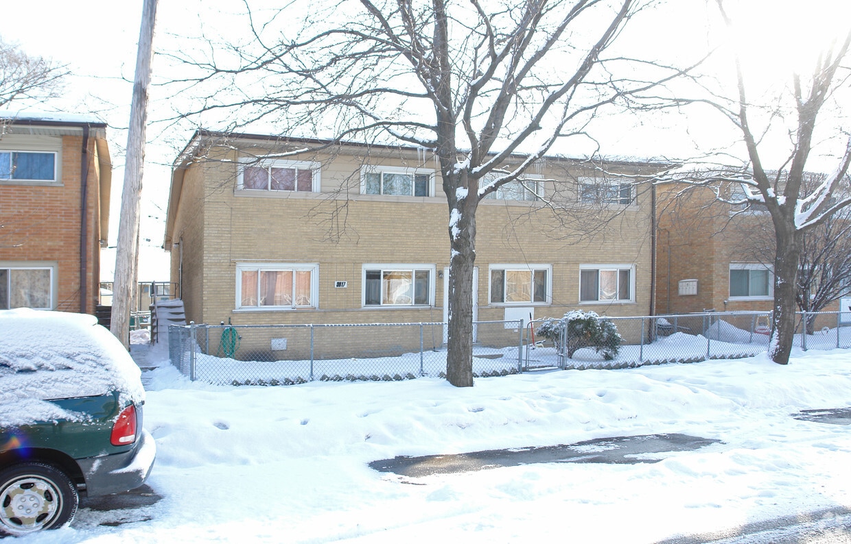 Building Photo - 3017 Ruth St